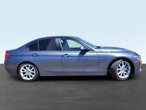 2013 BMW 3 Series 320i
